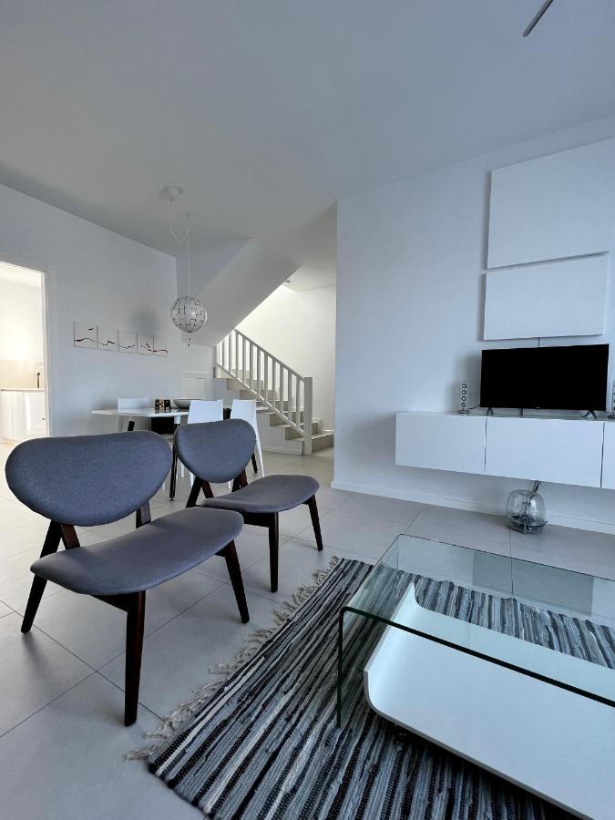 Trendy Casa Linea Villa Плая Бланка Екстериор снимка